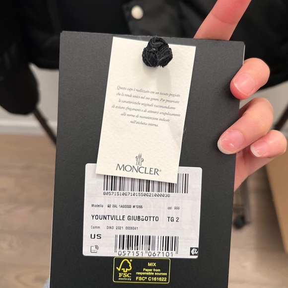 Moncler Palm Angels Yountville Short Down Jacket - Picture 4 of 10